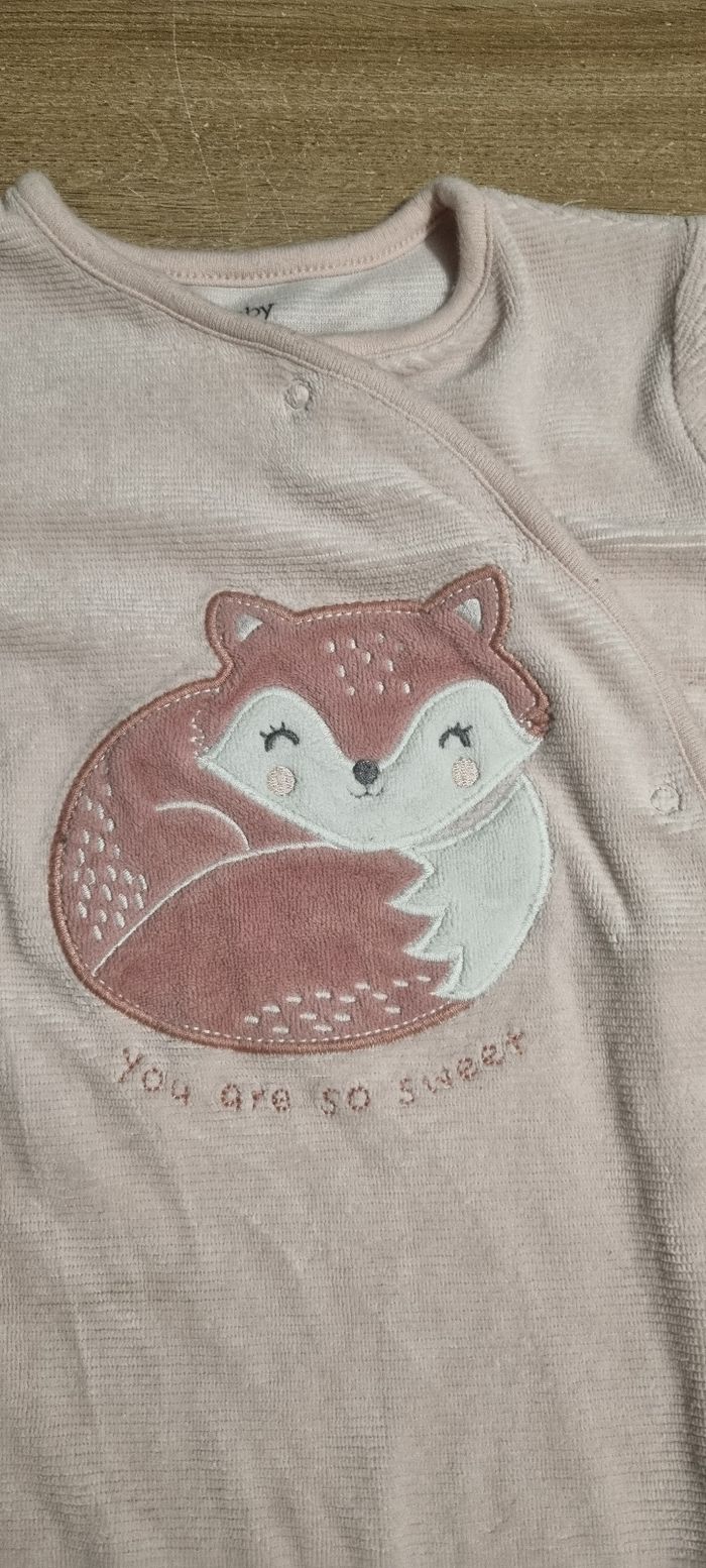 Pyjama velours C&A 24 mois 🦊 - photo numéro 3