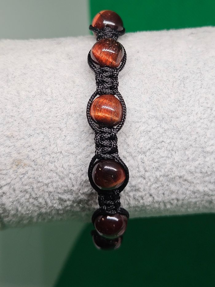 Macramé Bracelet en Oeil de Taureau - photo numéro 2