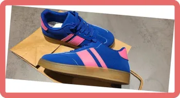 Sneakers en suédine à bandes, NEUVES, coloris Bleu, Taille 38