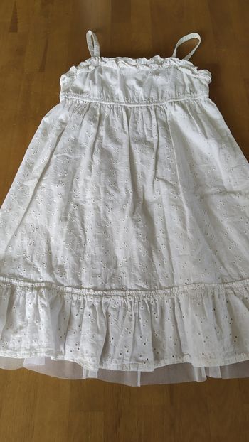 Robe blanche habillée