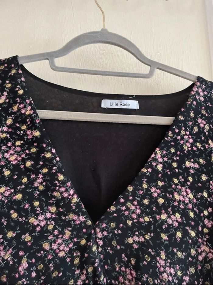 Robe à fleur évasé - photo numéro 4