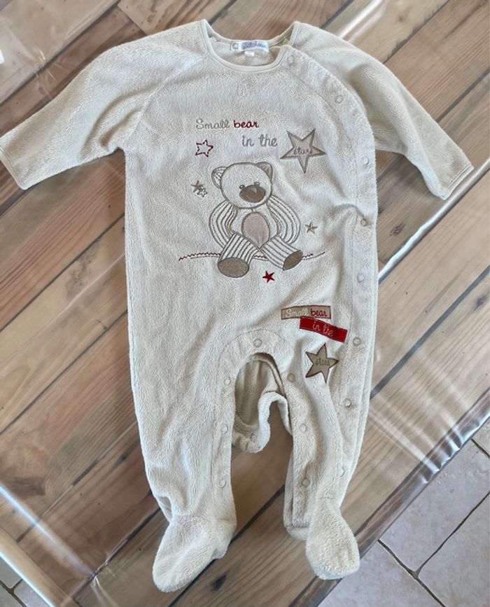 Lot pyjamas hiver fille 6 mois - photo numéro 3
