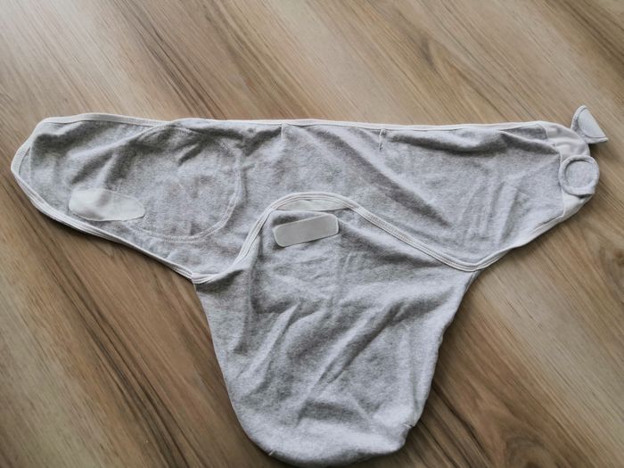 Lot de 2 gigoteuses d'emmailloatage - photo numéro 2
