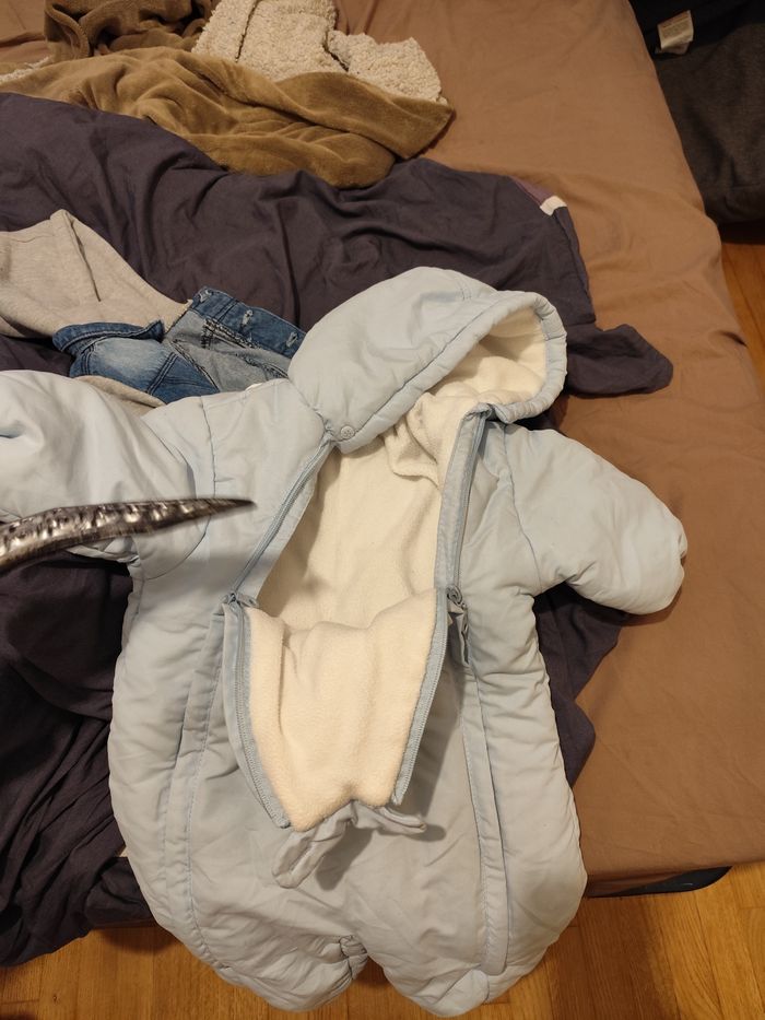 Vends combinaison hiver bébé - photo numéro 6