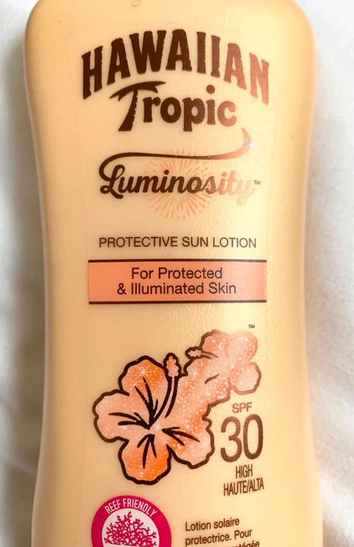 Soin Hawaiian Tropic Lotion Solaire sans l'oxybenzone et l'octinoxate - photo numéro 2