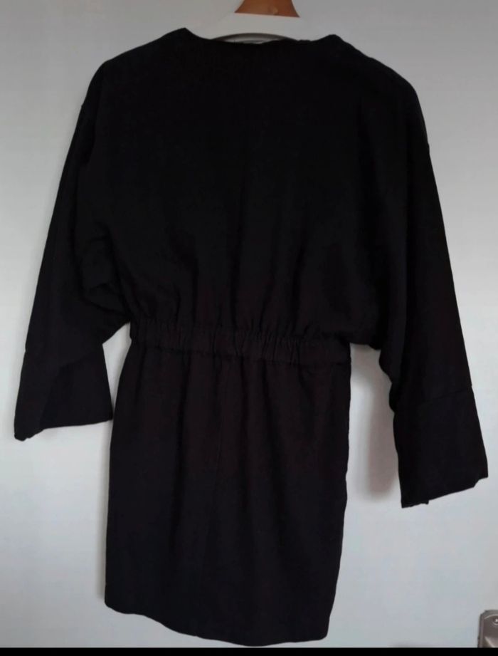 Robe noire Pull & Bear - photo numéro 2