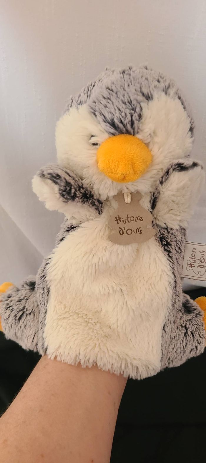 Peluche marionnette doudou Pingouin gris blanc HISTOIRE D ours