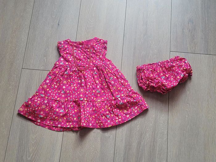 Ensemble robe rose. Fille 6 mois. Marque Sergent Major