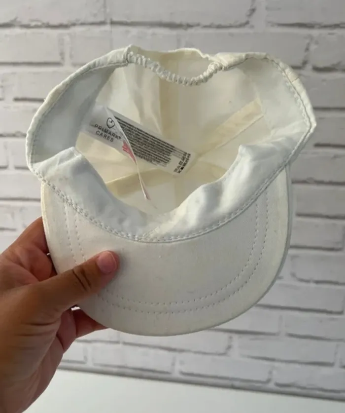 Casquette Primark 12-24 mois – Très bon état - photo numéro 3