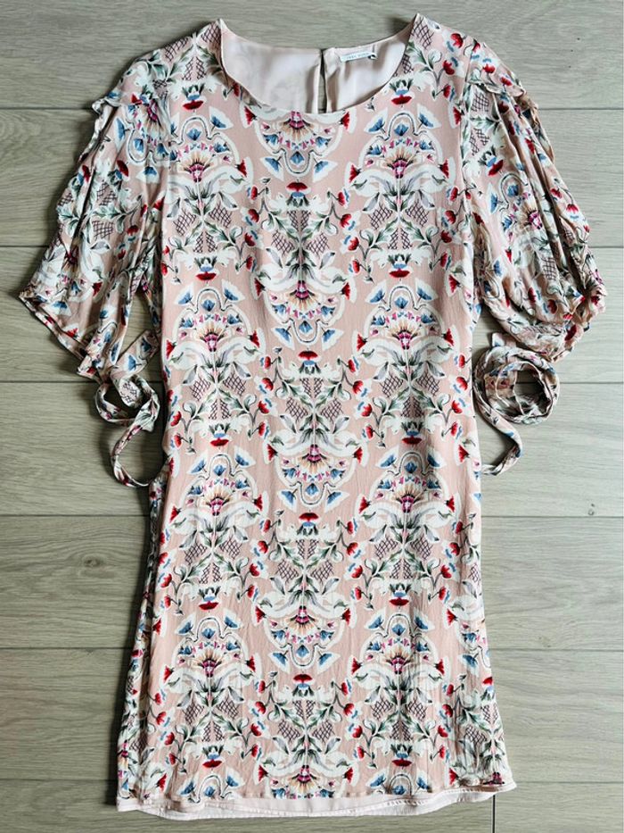 Robe en crêpe avec doublure Ikks T-36