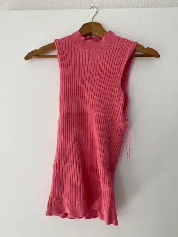Débardeur col roulé rose