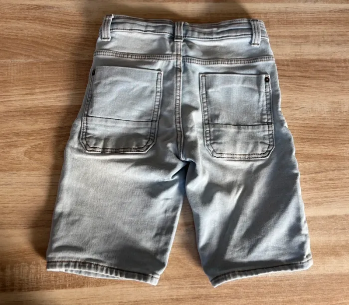 Short 7 ans - photo numéro 2