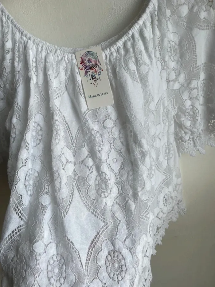 Haut dentelle blanche doublé - photo numéro 4