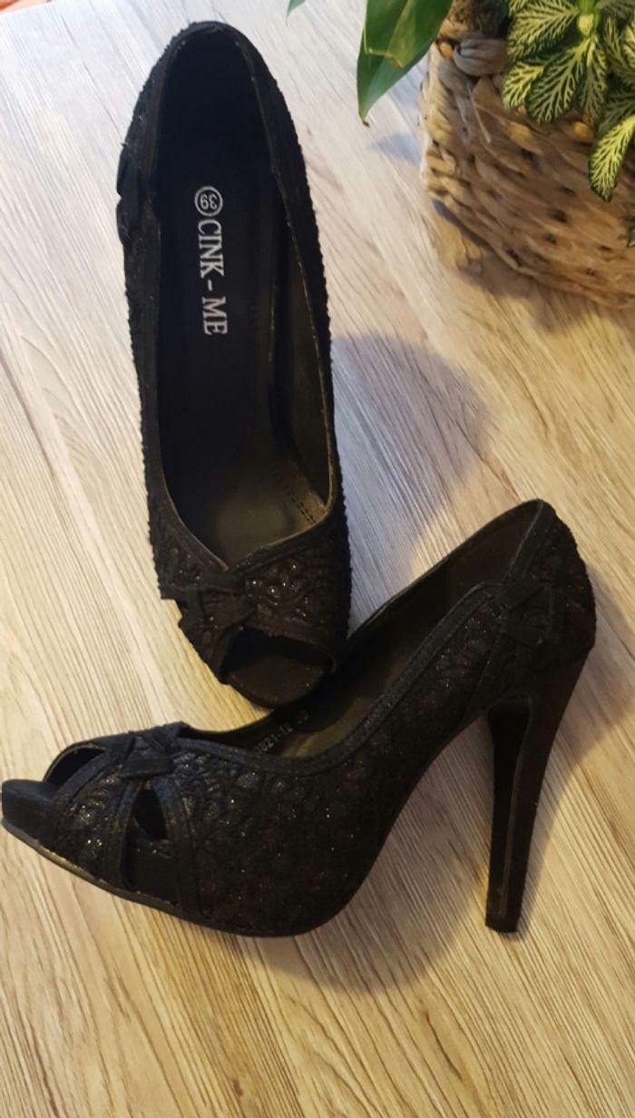Escarpins chics taille  39 - photo numéro 5