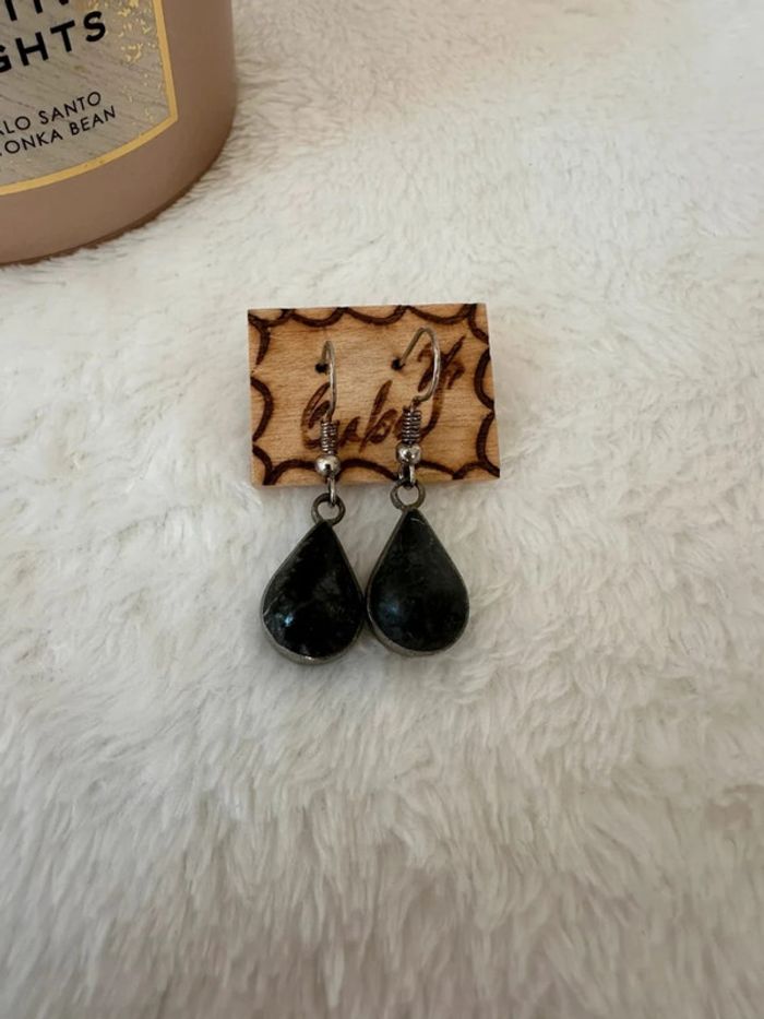 Boucles d’oreilles goutte noire élégantes – Style bohème chic - photo numéro 2