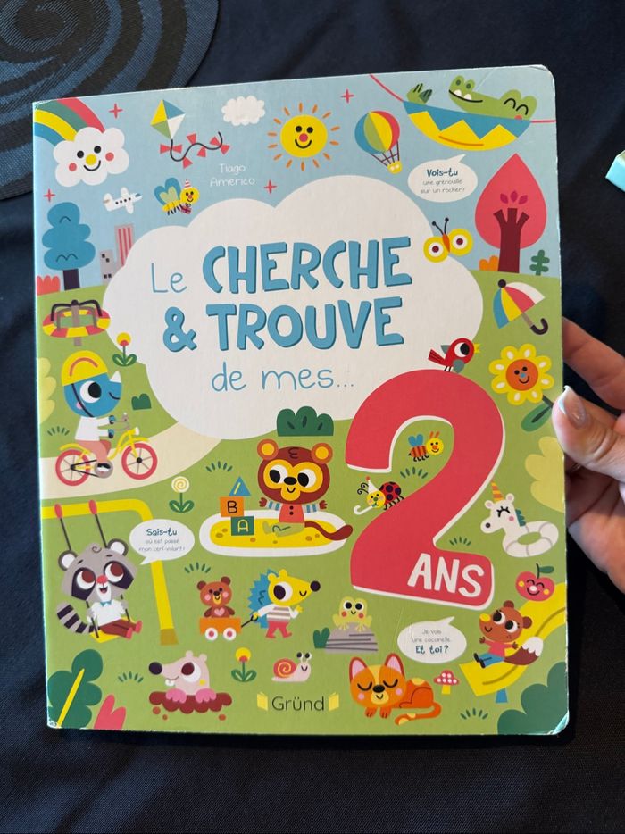 Livre Cherche et Trouve  de mes 2 ans