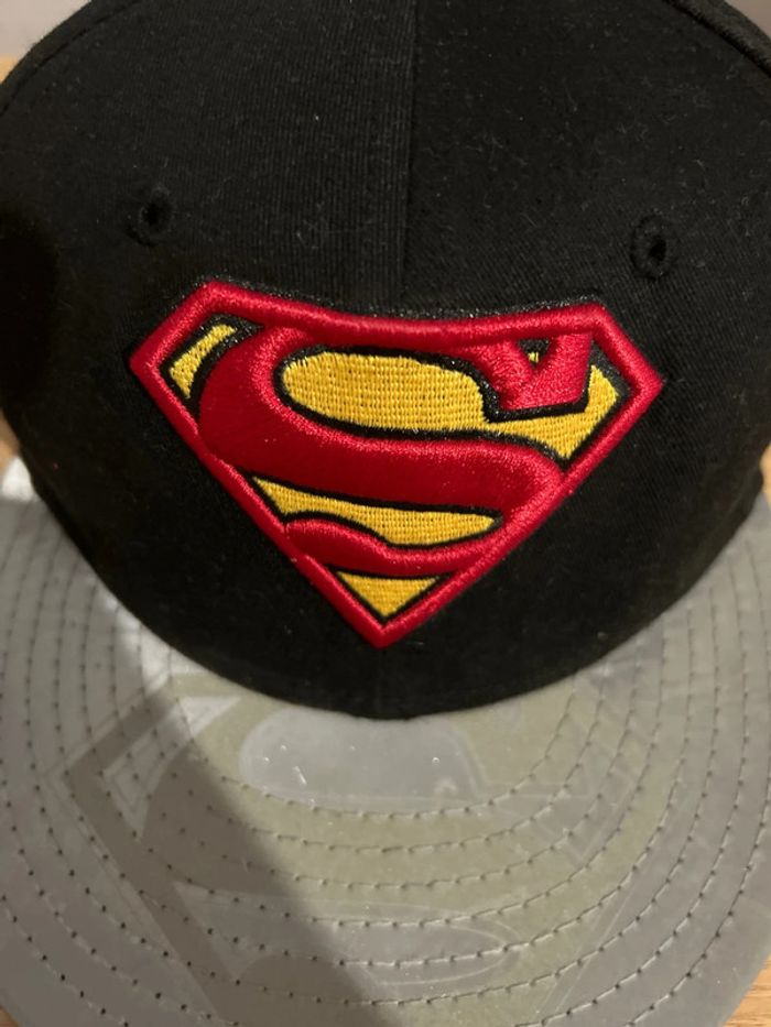 Casquette SnapBack New Era Superman - photo numéro 3