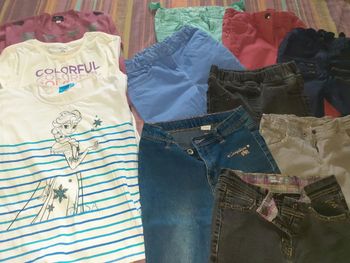 Lot de 11  vêtements fille 10 ans