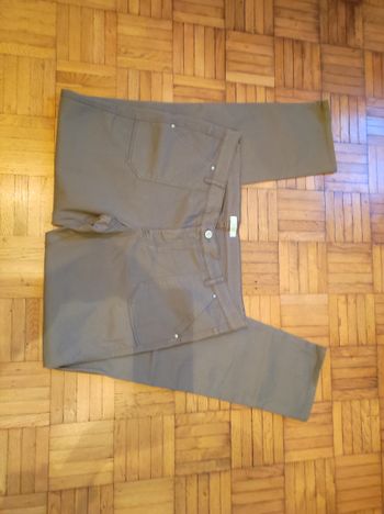 Pantalon droit kaki taille 44 IKKS