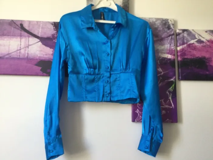 Chemisier bleu satiné taille xs - photo numéro 2