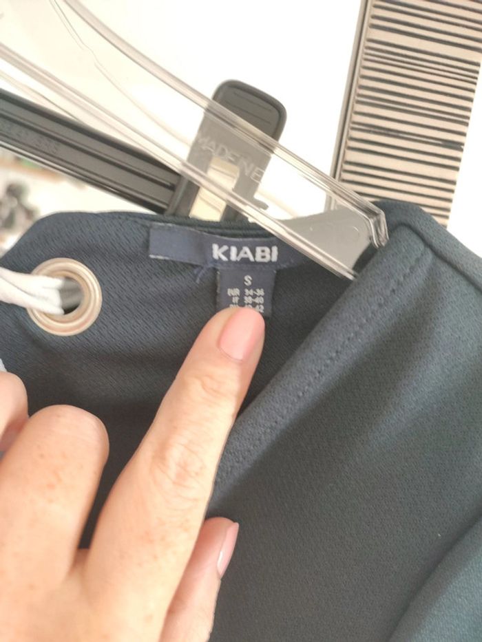 Blouse bleu marine Kiabi taille 36 - photo numéro 4