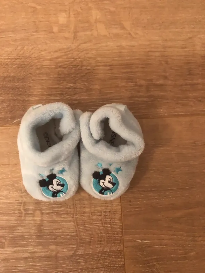 Chaussons chauds de naissance Mickey - photo numéro 3