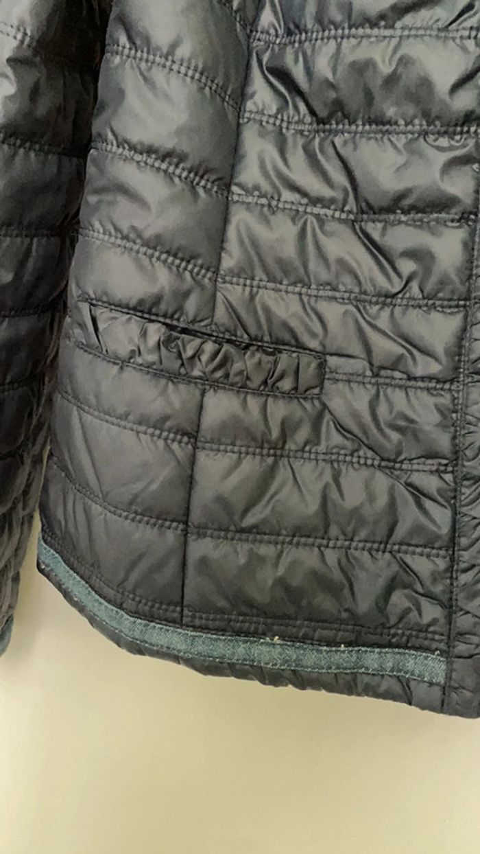 Doudoune taille M bleu marine et liserés en jean marque Talitha - photo numéro 4