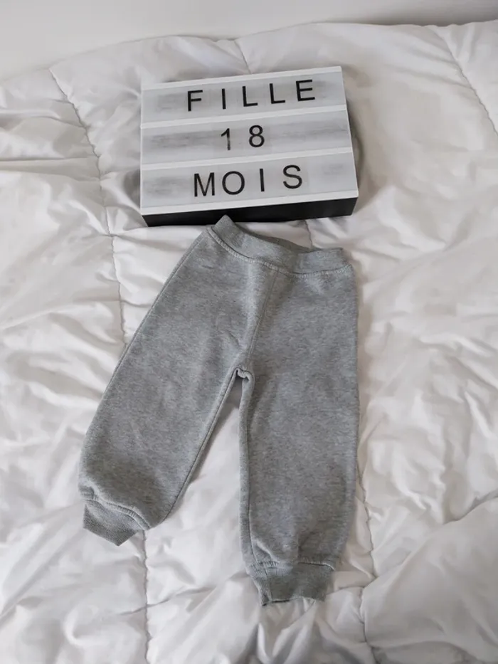 Jogging fille 18/24 mois Miss Cutie