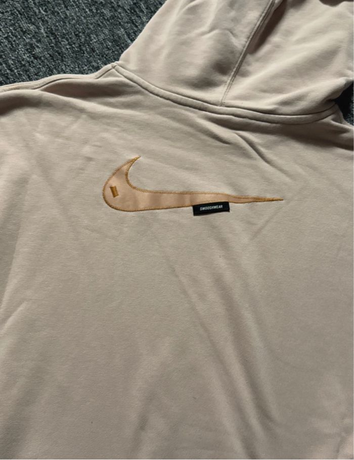 Sweat-shirt rose clair Nike - photo numéro 6