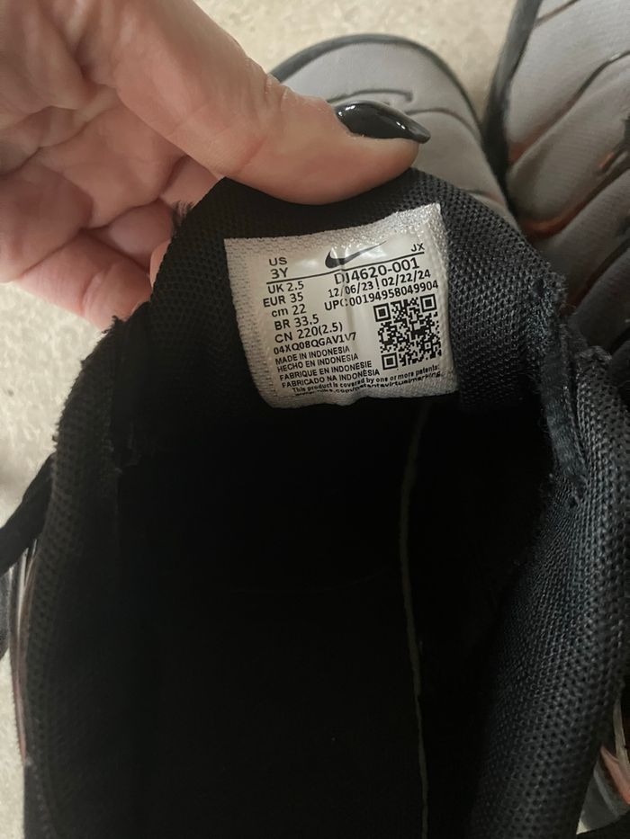 Chaussures TN Nike 35 - photo numéro 7