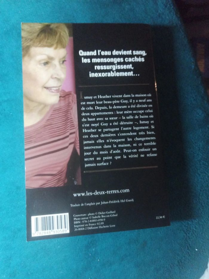 Ruth Rendell - Et de l'eau devint sang - photo numéro 2