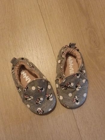 Chaussons bébé fille Disney