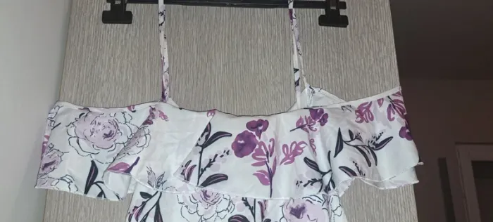 Débardeur fleuri taille L - neuf, jamais porté - photo numéro 4