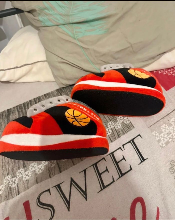 Chausson enfant garçon pointure 29/30👣 - photo numéro 3