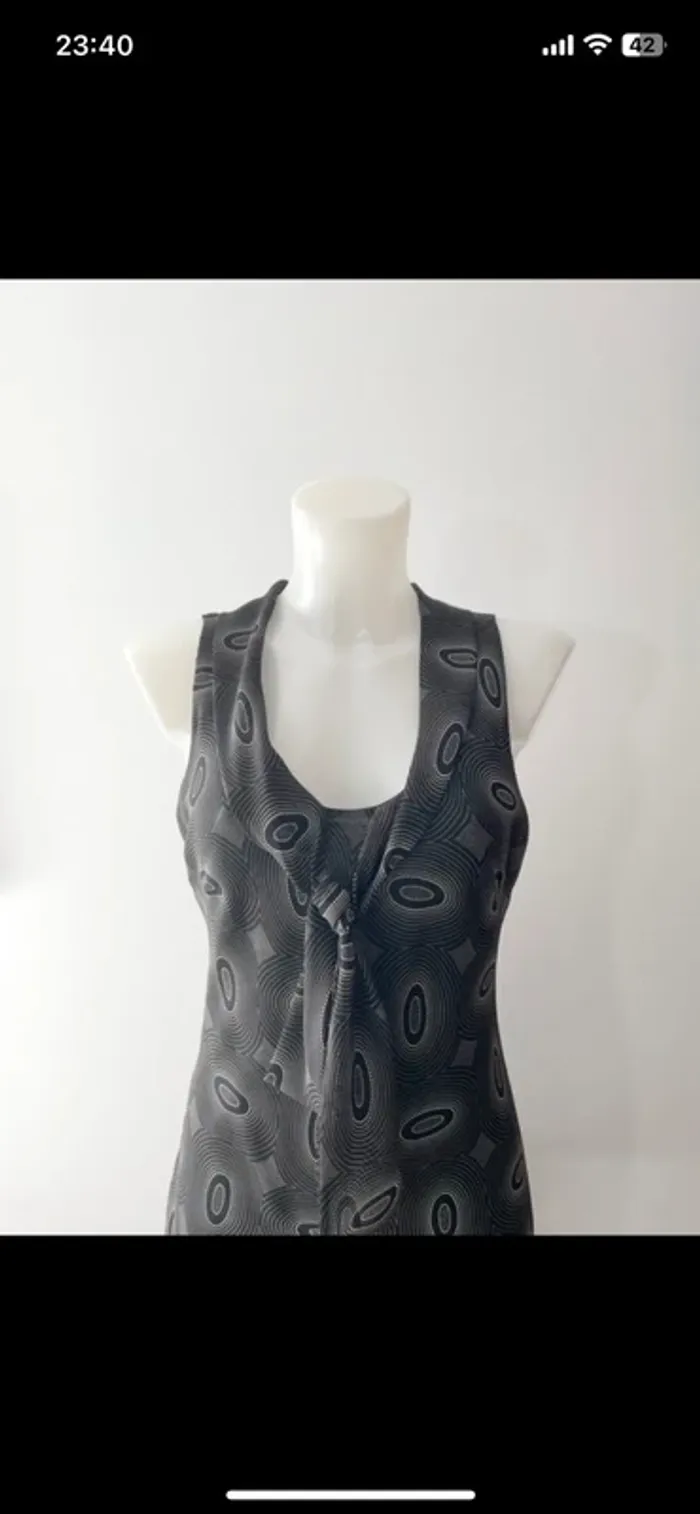 Robe Caroll neuve - photo numéro 3