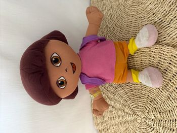 Peluche Dora l'exploratrice MATTEL 2004