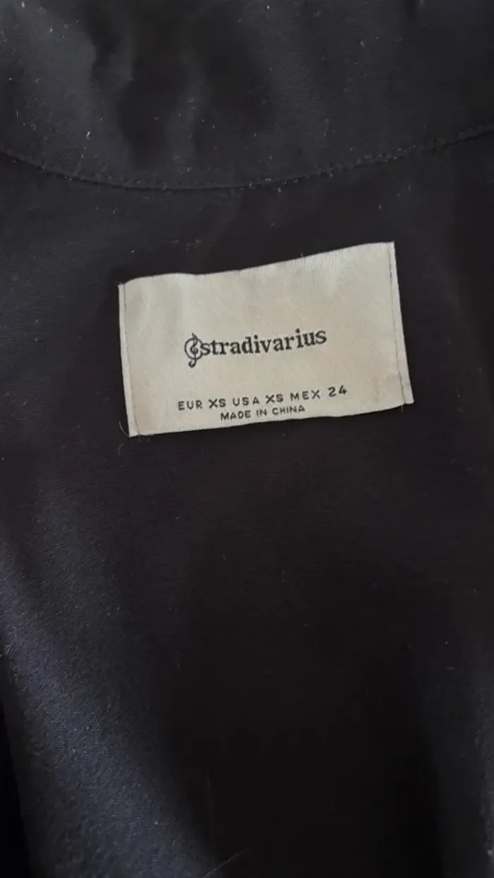 💕 blazer en tissus noir #stradivarius taille 34 XS - photo numéro 6