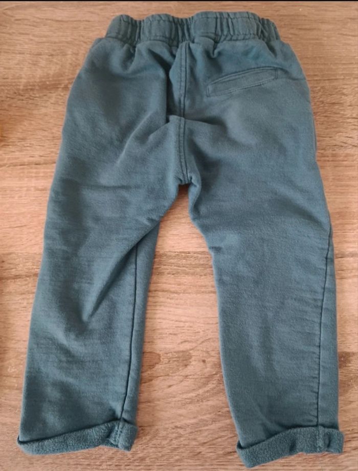 Jogging bleu - photo numéro 3