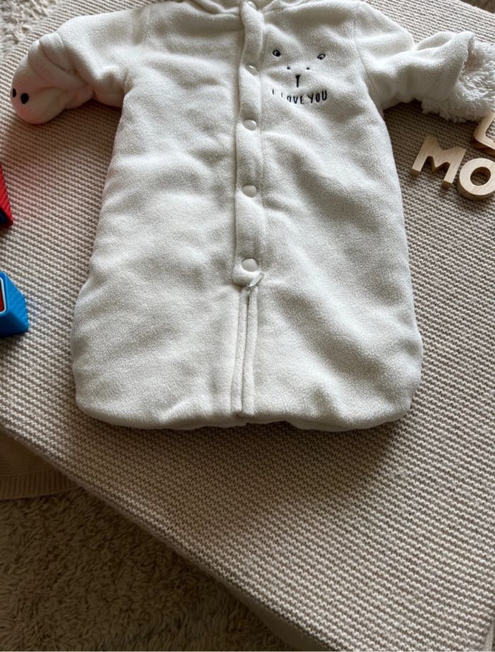 Manteau bébé taille 1 mois - photo numéro 6