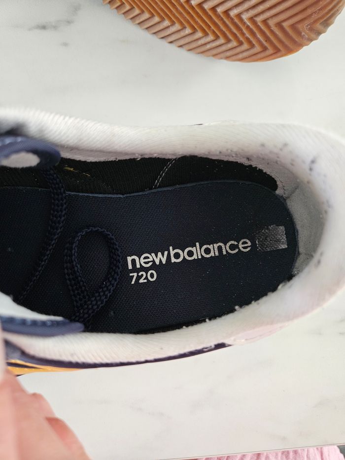 New Balance taille 43 - photo numéro 7
