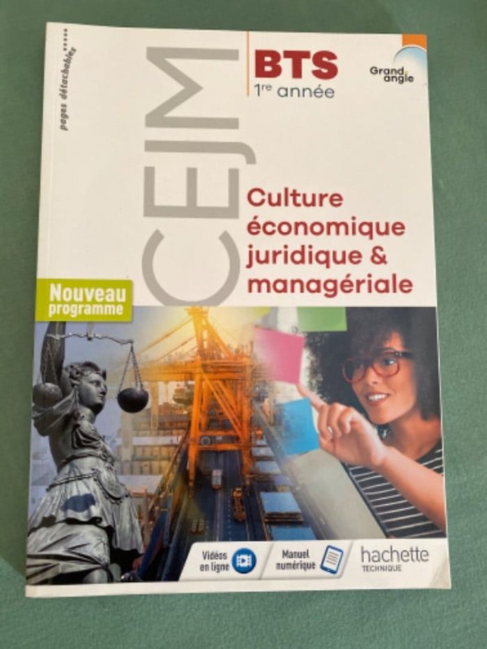 Manuel scolaire