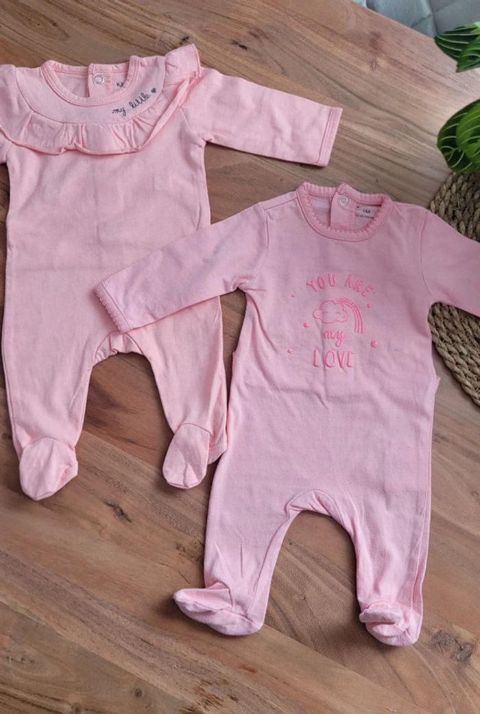Lot de 2 pyjama Kiabi 1 mois - photo numéro 3