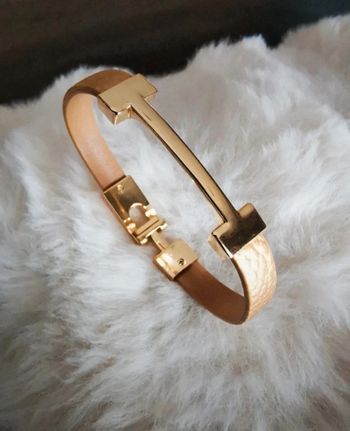 F87 bracelet jonc cuir doré tendance