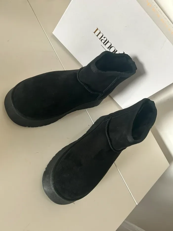 Alain Manoukian, bottes fourrées, noir pointure 37 neuf - photo numéro 4