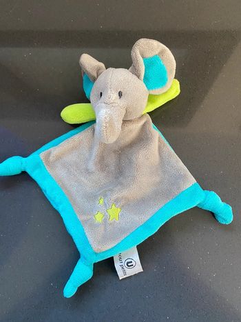 Doudou U tout petits baby elephant
