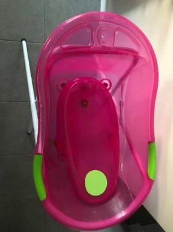 Baignoire de bain avec support