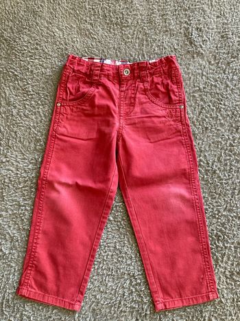 Pantalon bordeaux 18 mois