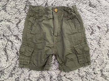 Short kaki - taille 6 mois