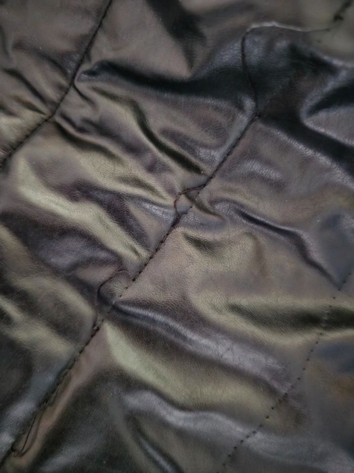 Doudoune à capuche taille 11/12ans - photo numéro 3