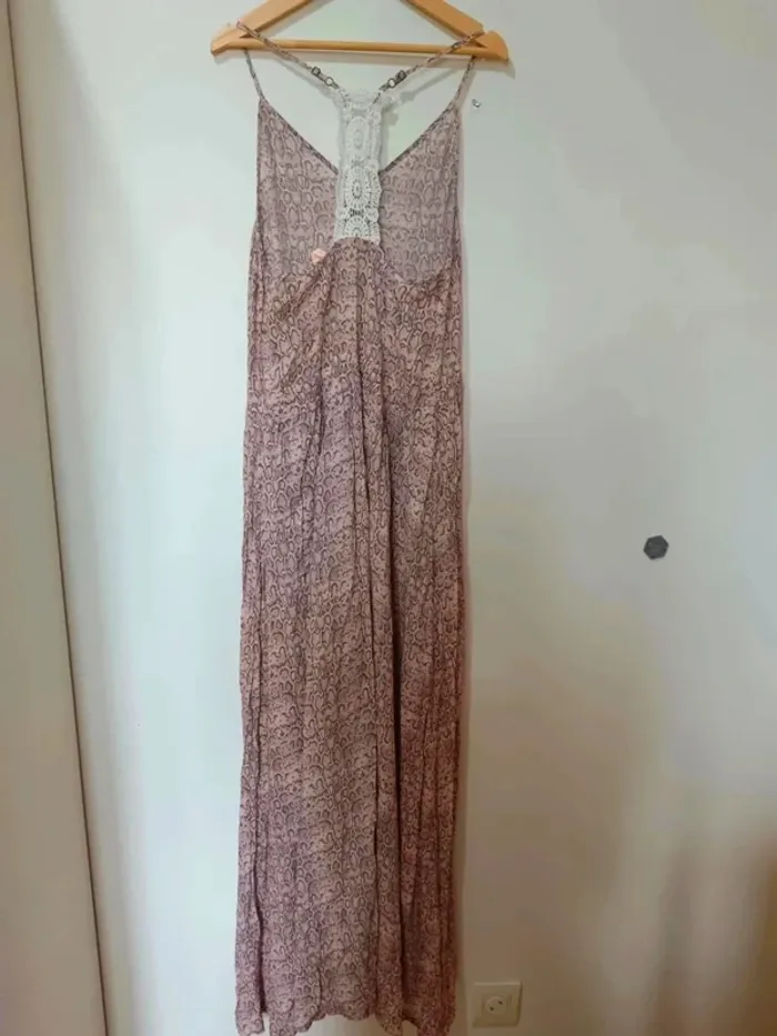 C35 robe rose Rip Curl XS - photo numéro 2